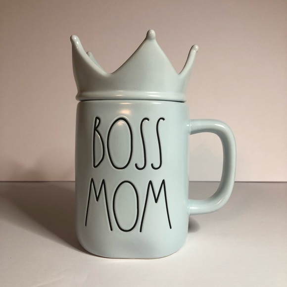Rae Dunn Other - Rae Dunn | NWT “Boss Mom” Mug with Crown Topper
